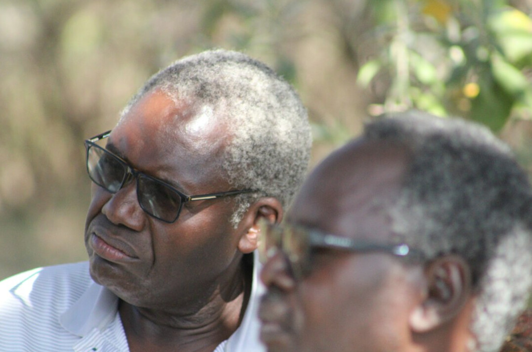 Two people listening attentively during a conversation