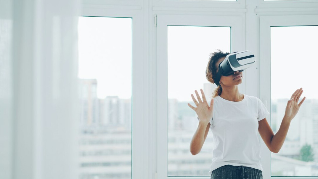 woman using vr headset